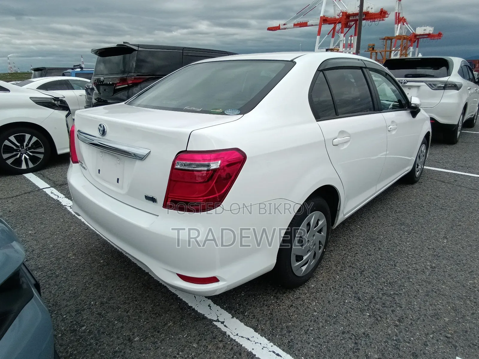 Toyota Axio 2021 White