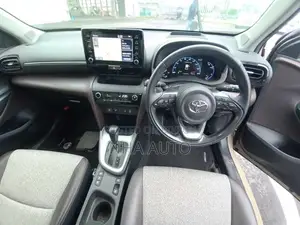 Toyota Yaris Cross 2021 Beige