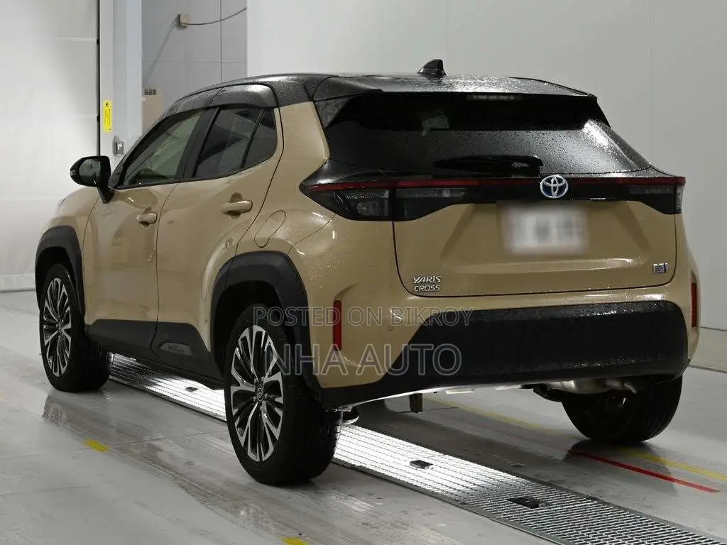 Toyota Yaris Cross 2021 Beige