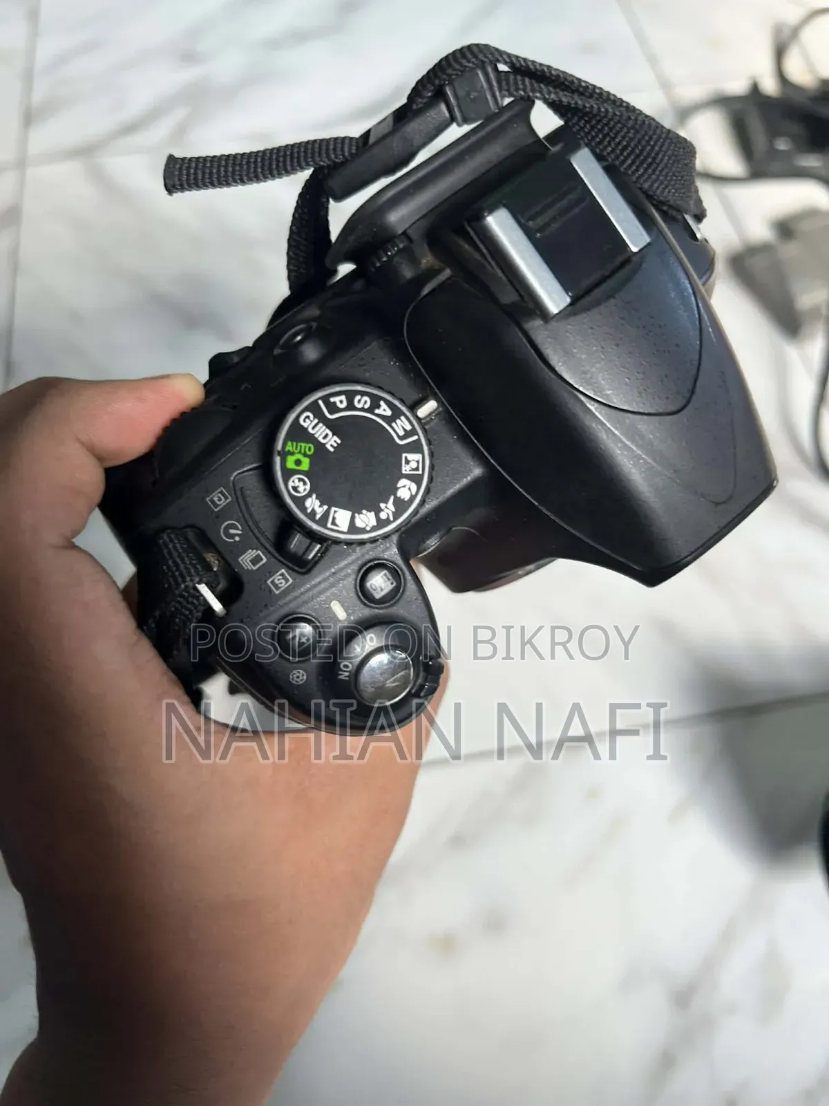 Nikon D 3100