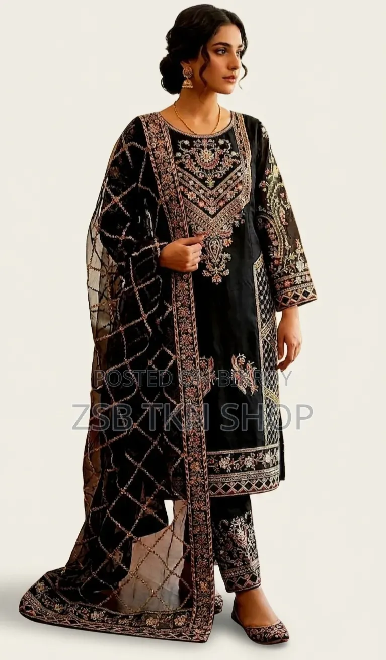 পাকিস্তানি ডিজাইন ফোর পিস
