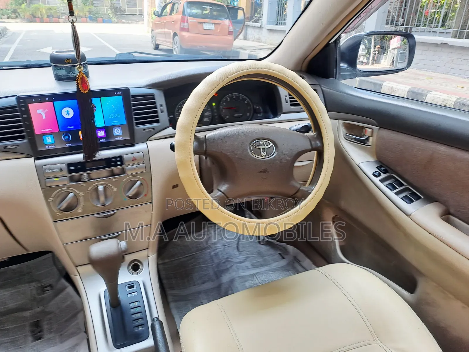 Toyota Corolla 2005 White