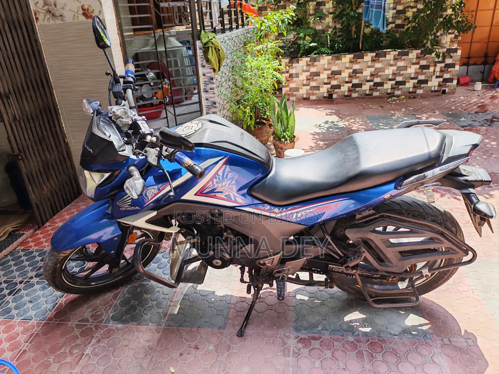 Honda Hornet 2018 Blue