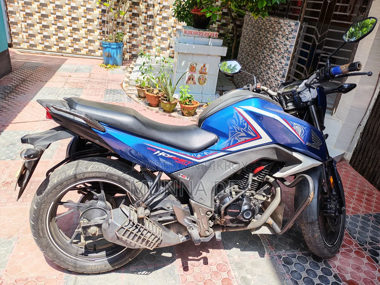 Honda Hornet 2018 Blue