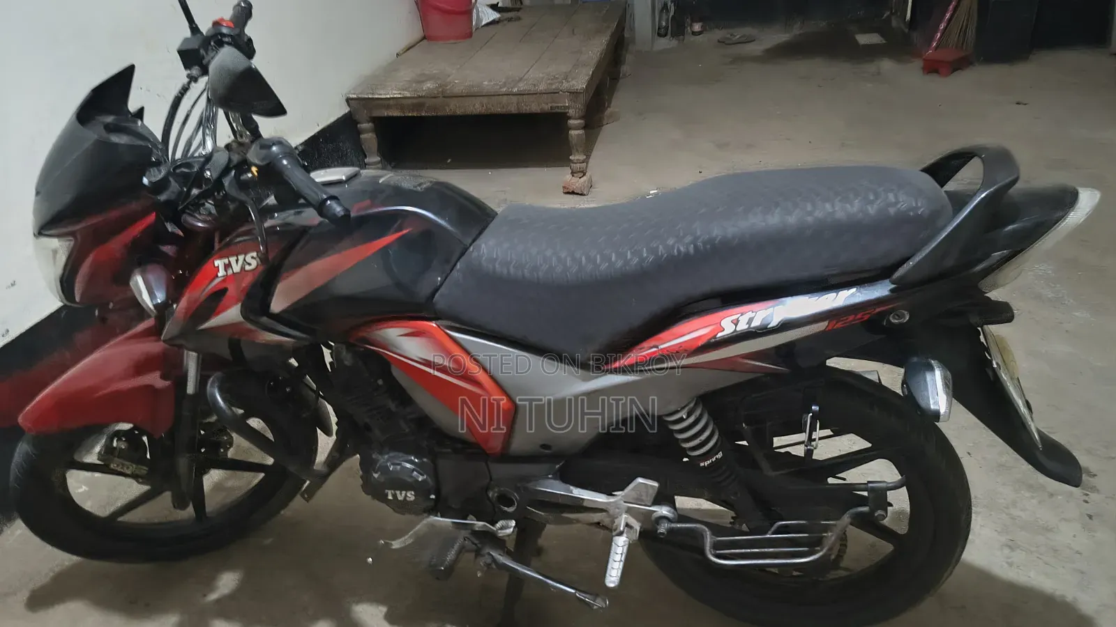 TVS Stryker 125 2018 Red