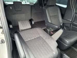Toyota Voxy 2022 Pearl
