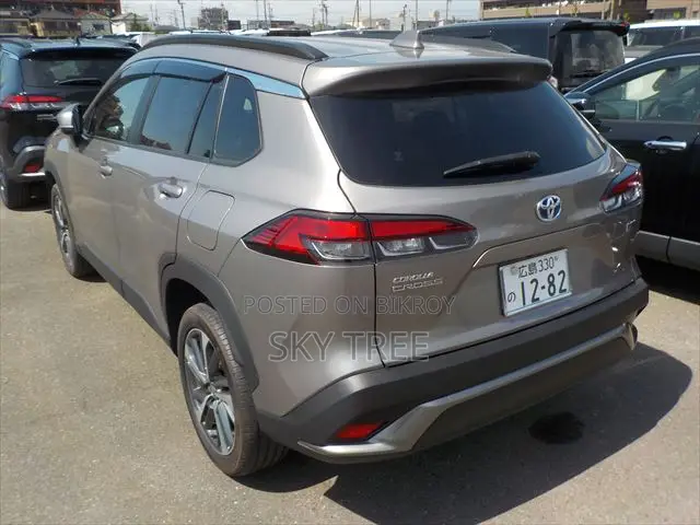 Toyota Corolla Cross 2023 Brown
