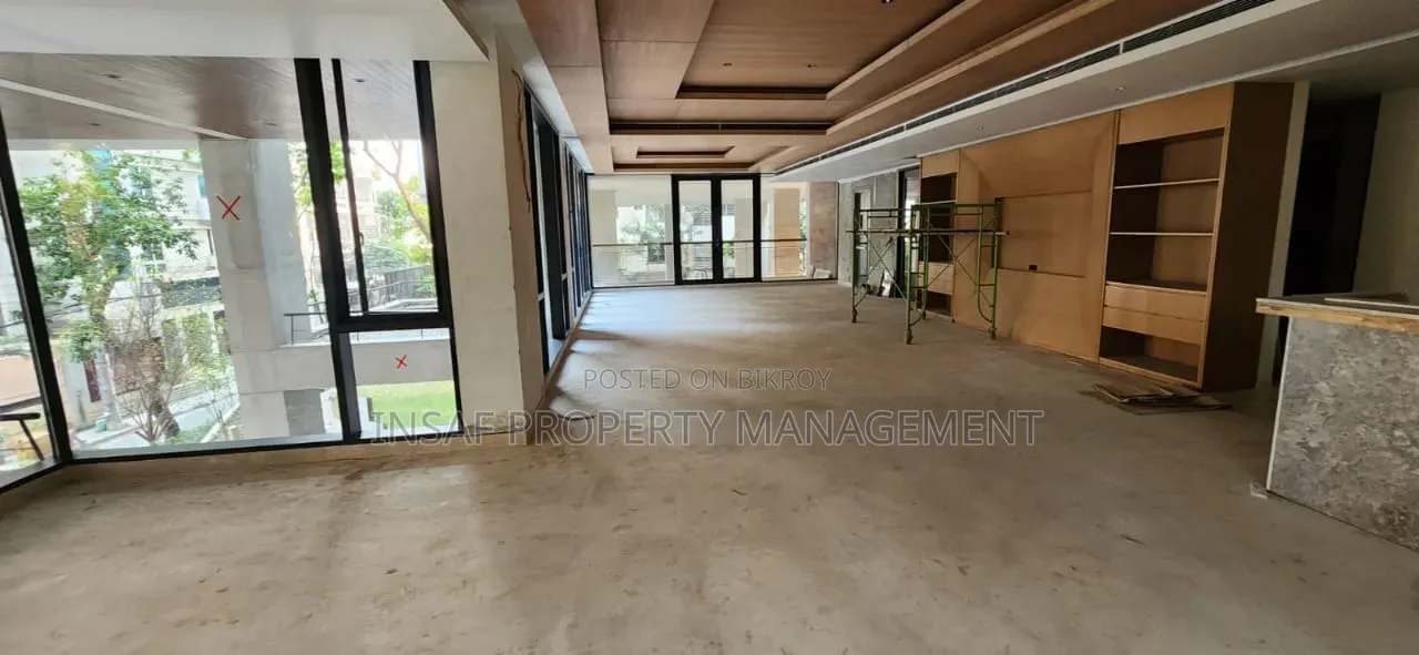4-Bedroom Apartment in Gulshan for Rent