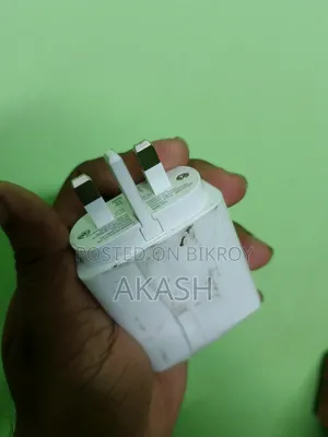 অনার ২০০ এর চার্জার এবং ক্যাবল