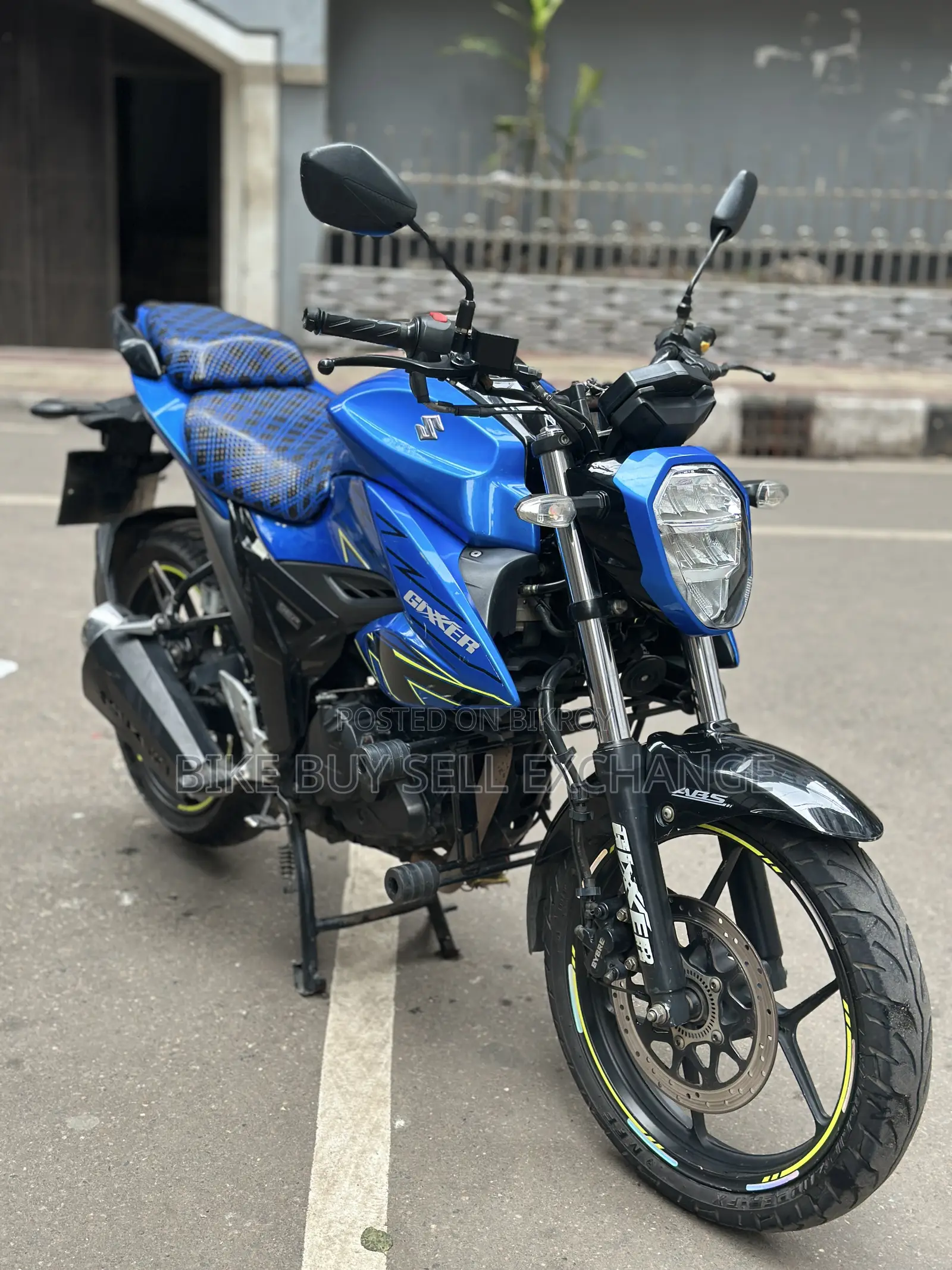 Suzuki Gixxer Fi ABS 2023 Blue