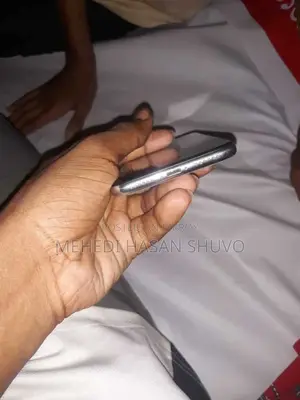 Apple iPhone X 64 GB White