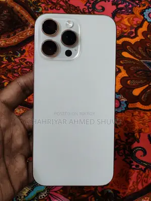 অ্যাপল আইফোন ১৬ প্রো ম্যাক্স ২৫৬ জিবি গোল্ড