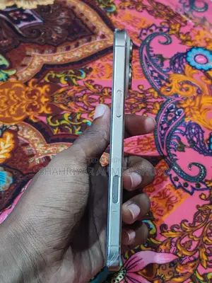 অ্যাপল আইফোন ১৬ প্রো ম্যাক্স ২৫৬ জিবি গোল্ড