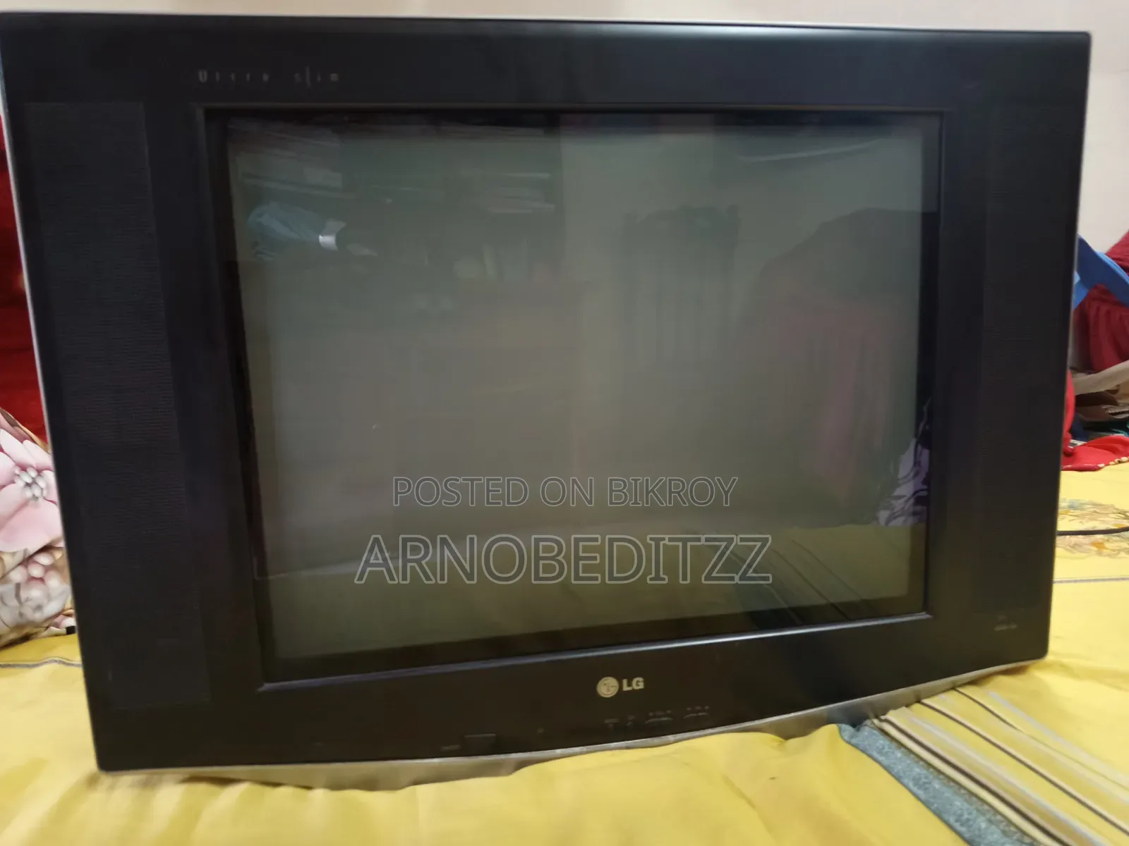 LG TV for sale