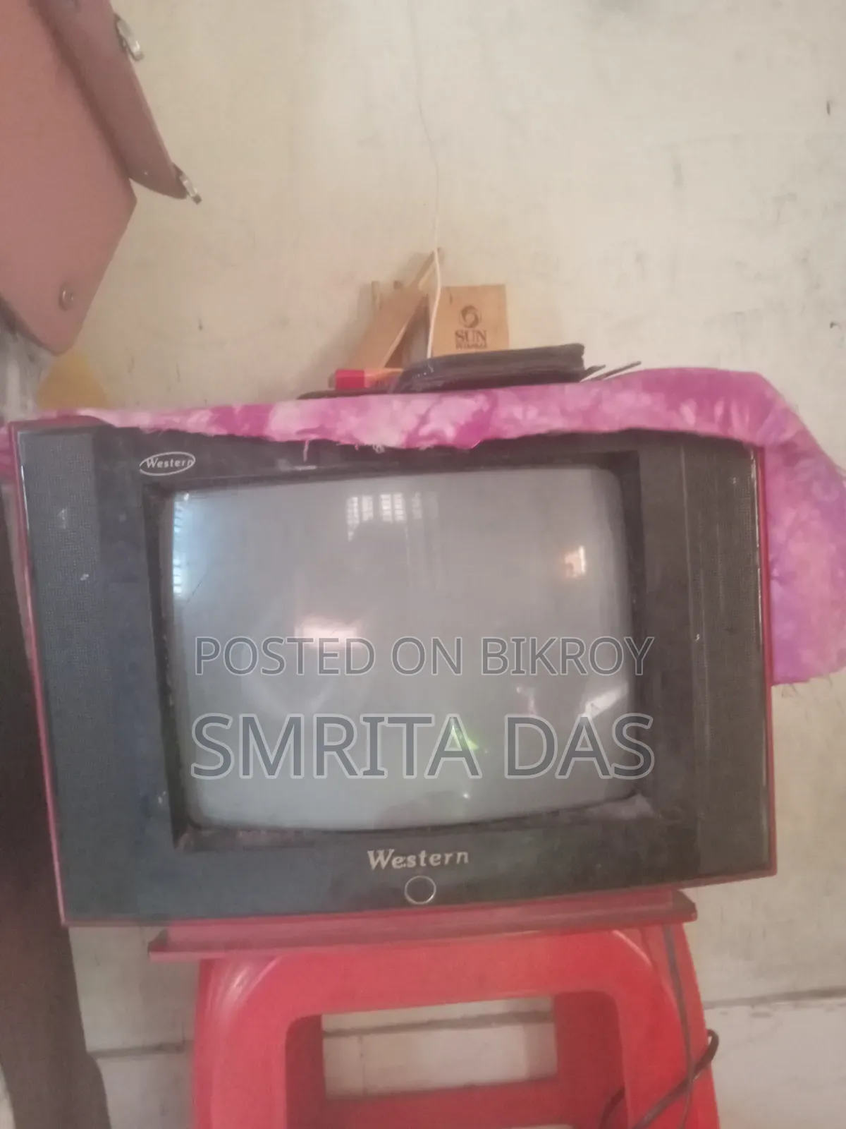 টিভি টা অনেক ভালো ভালো কোন পকার সম্যাসা নাই আসা দেখে নিতে পারবেন লোস