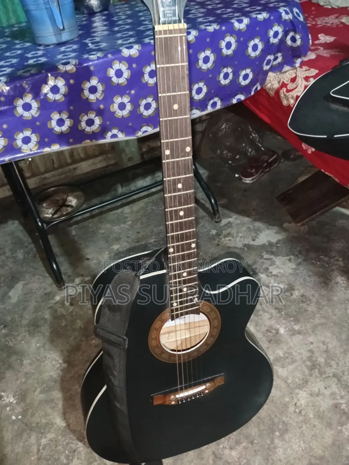 Guitar for Sale – Dean Acoustic Guitar