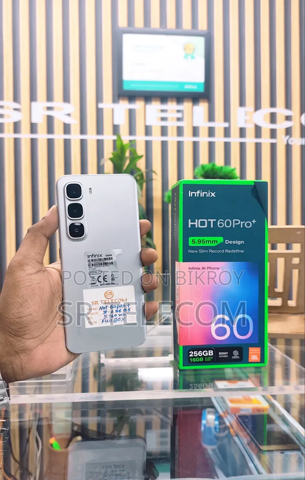 Infinix Hot 60 Pro+ 256 GB Silver