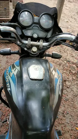 Bajaj Discover 100 2016 Blue