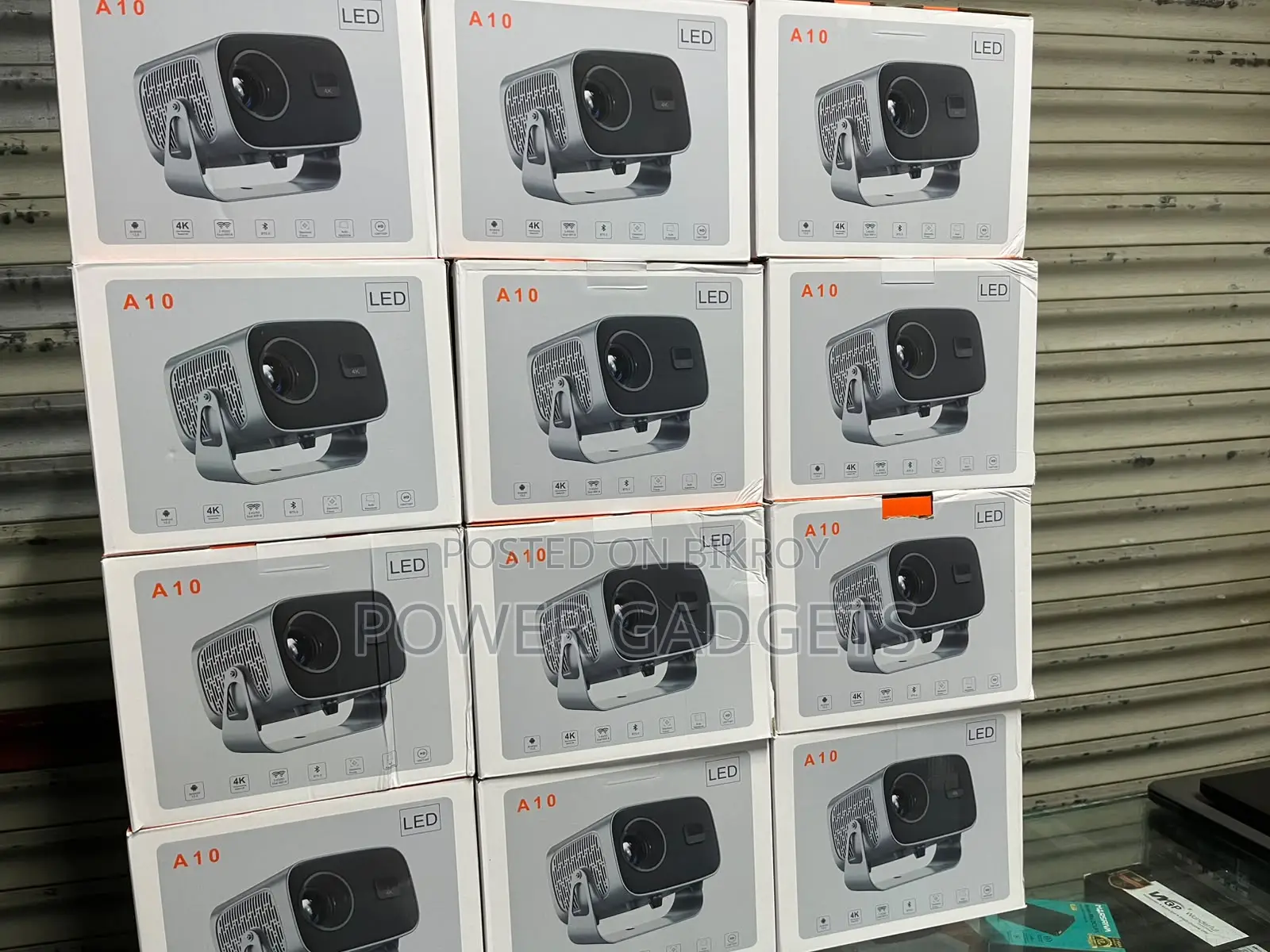 A10 Android Projector
