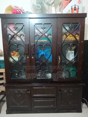 লাভ ডিজাইন আকর্ষণীয় কফি কালার শোকেস