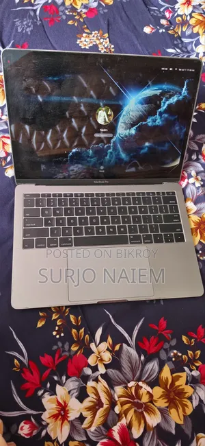 Laptop Apple MacBook Pro 2017 8GB Intel Core I5 SSD 256GB
