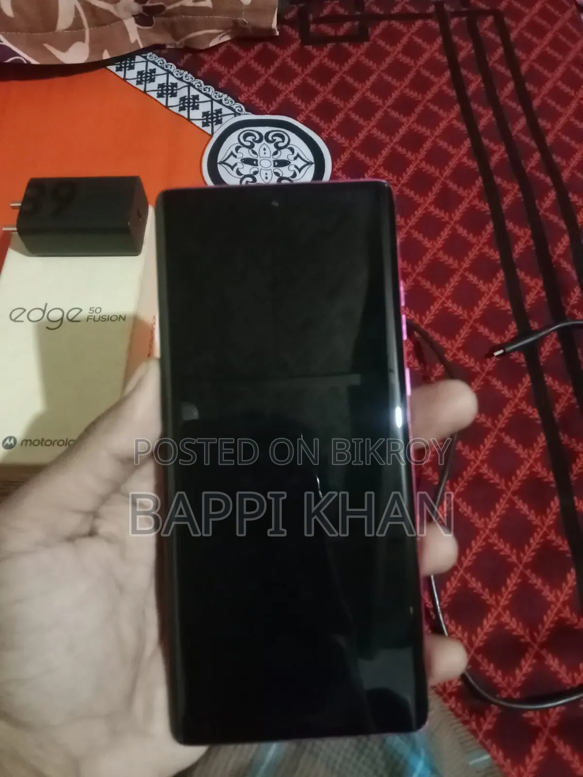 মটোরোলা এজ ৫০ ২৫৬ জিবি গোলাপি