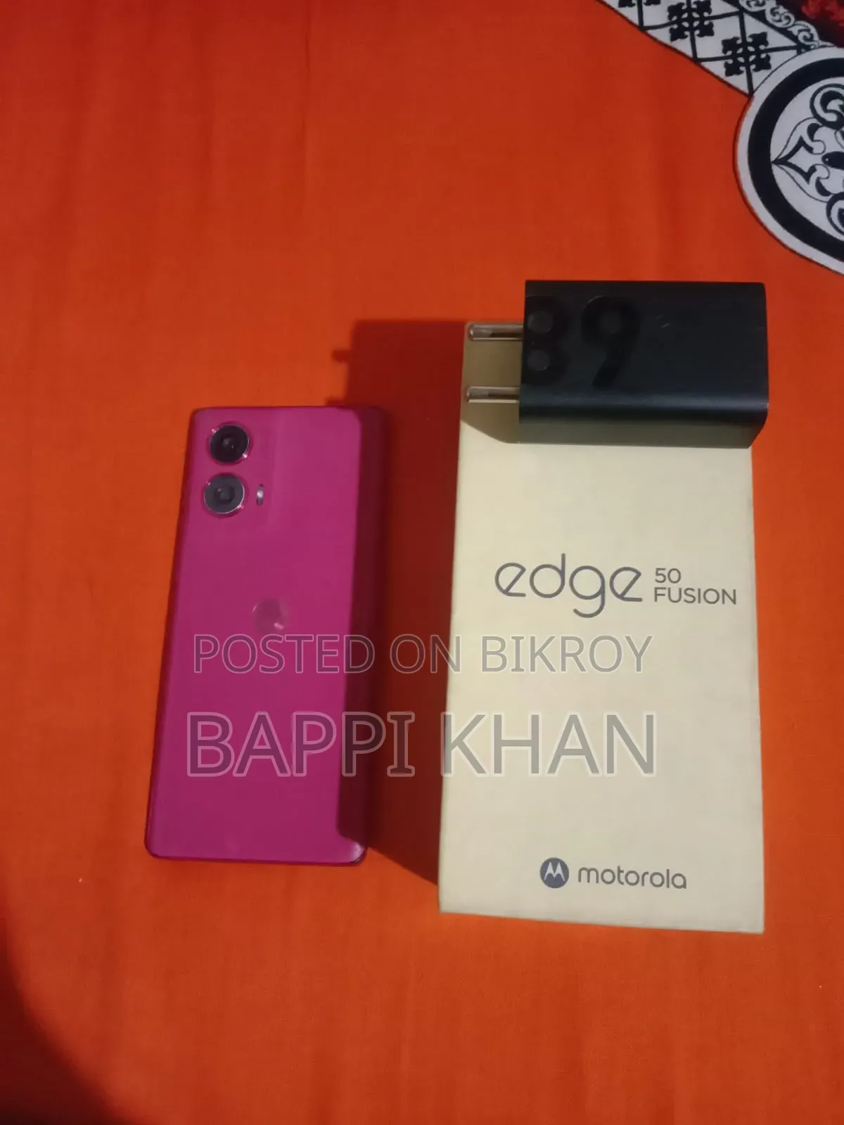 মটোরোলা এজ ৫০ ২৫৬ জিবি গোলাপি