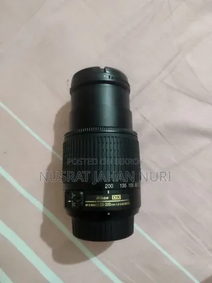 Nikon D5000 DSLR Camera (Good Condition)