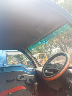 এক্স২ পিক আপ কাভার্ড ভ্যান