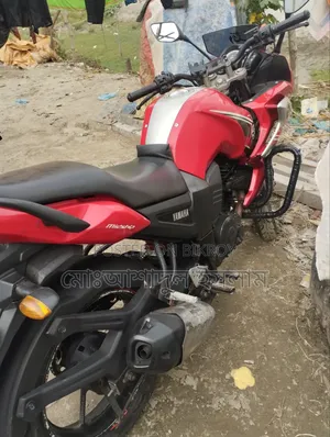 Yamaha FZ 2010 Red