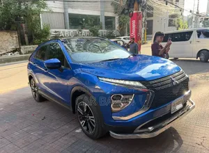 Mitsubishi Eclipse Cross 2023 Blue