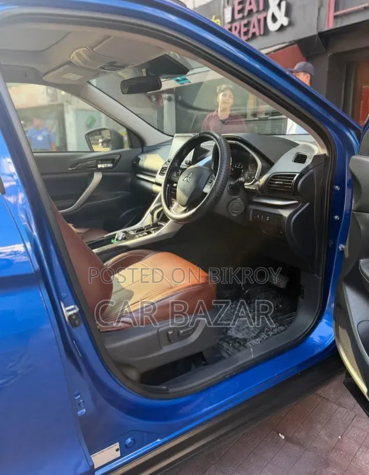 Mitsubishi Eclipse Cross 2023 Blue