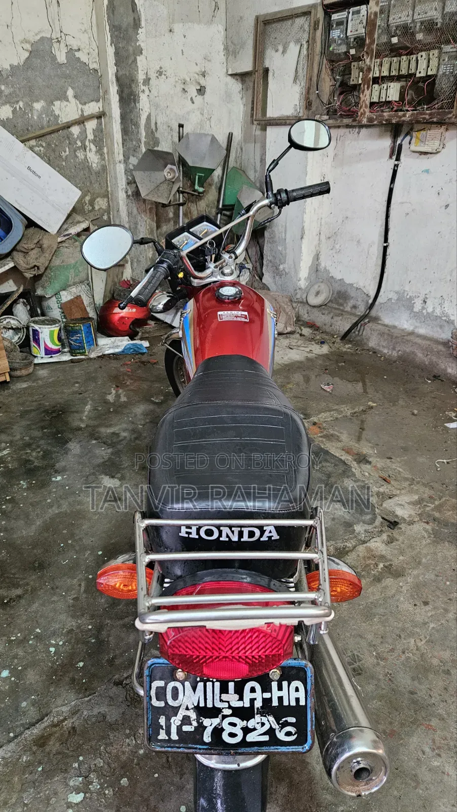নতুন হোন্ডা ২০১০ লাল