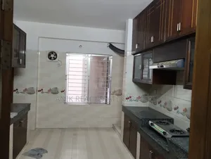 বনানীর অনিক রিয়েল এস্টেটে ৪ বেডরুমের অ্যাপার্টমেন্ট ভাড়ার জন্য