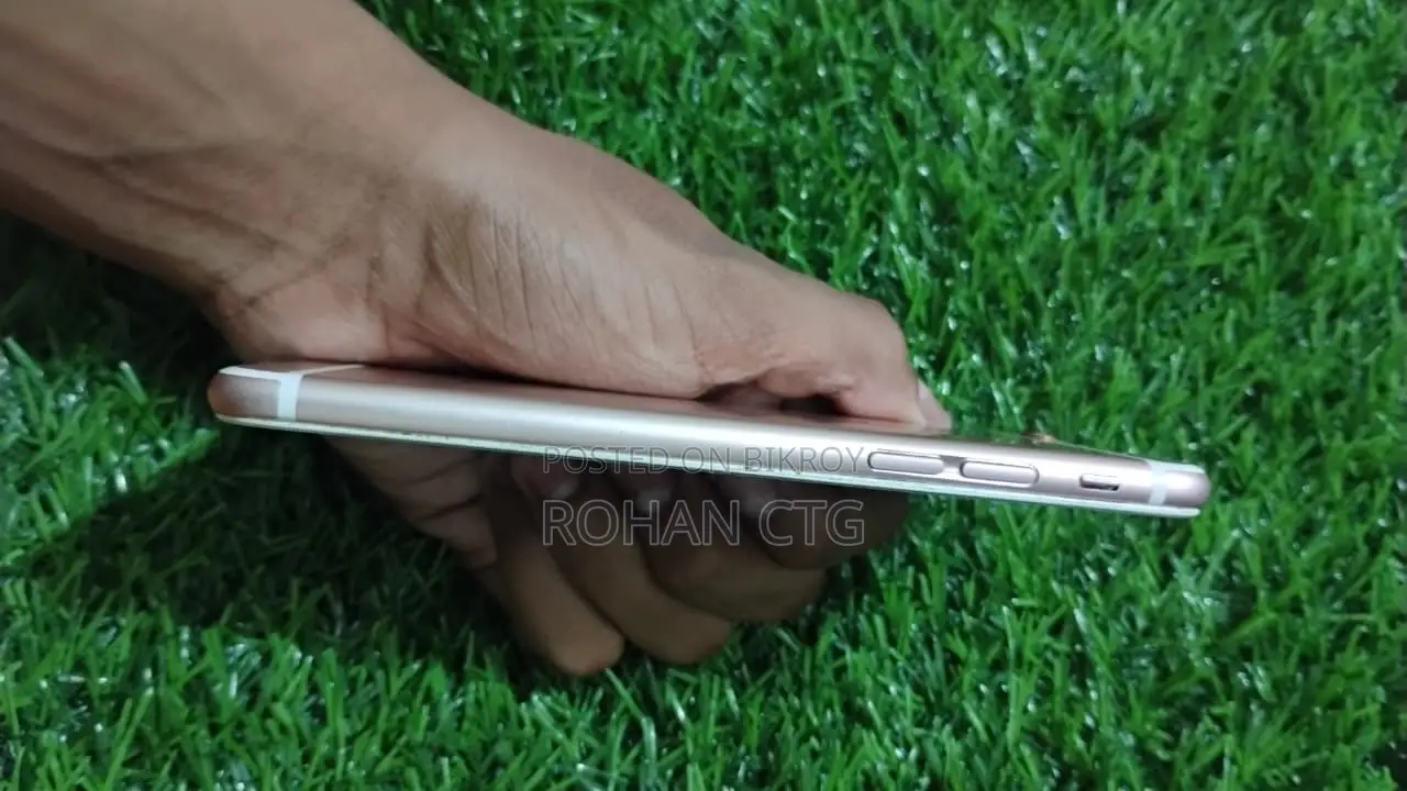 Apple iPhone 6s 32 GB Pink
