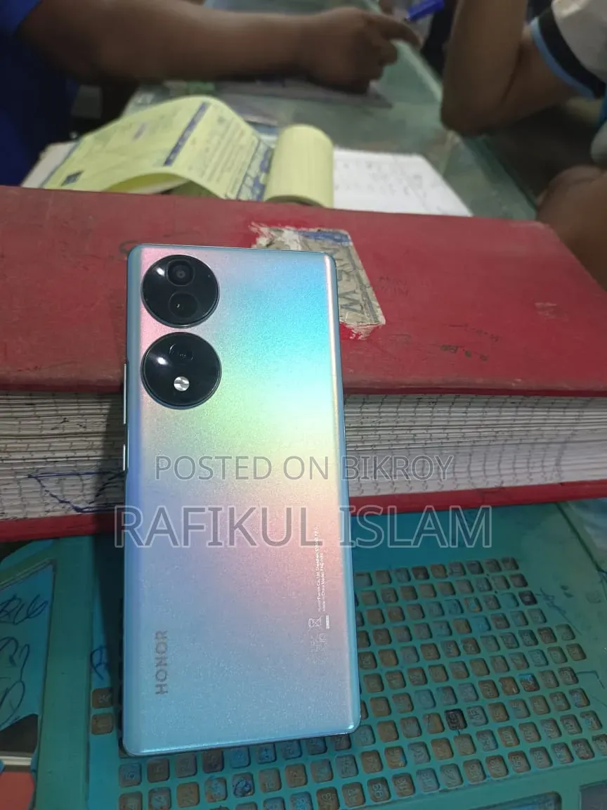 অনার ৭০ প্রো ২৫৬ জিবি নীল