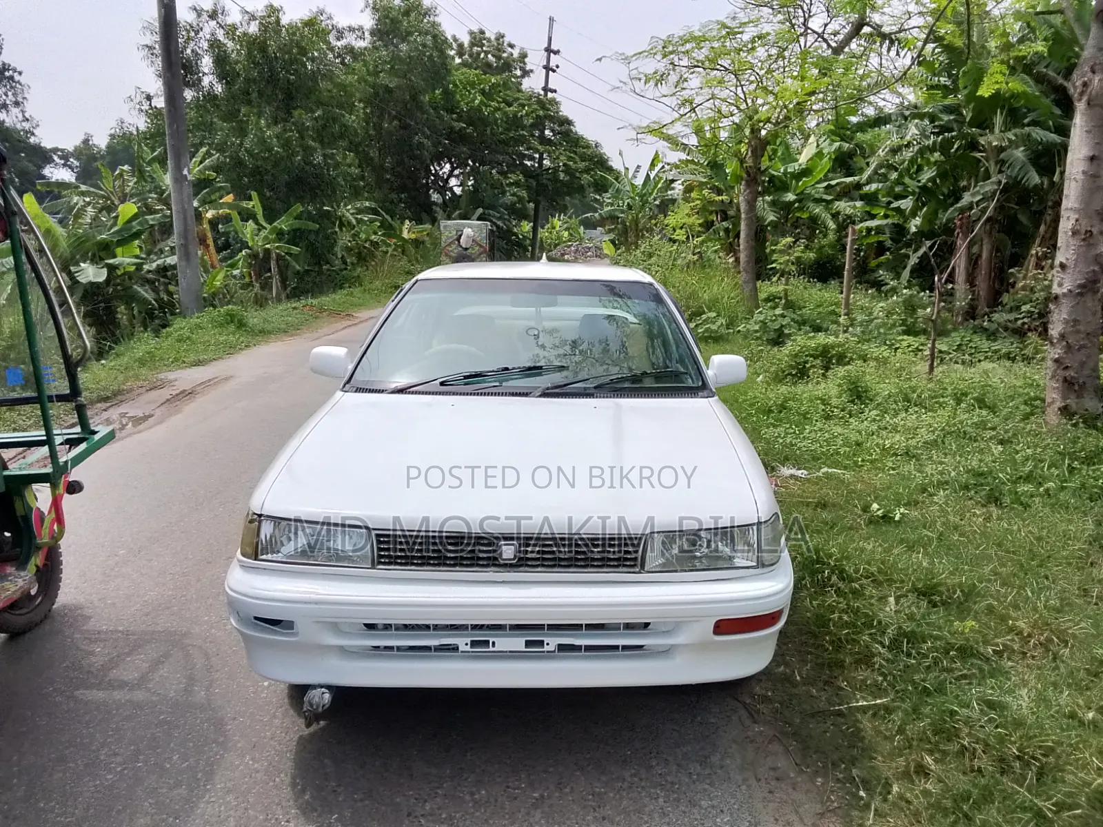 Toyota Corolla 1997 White