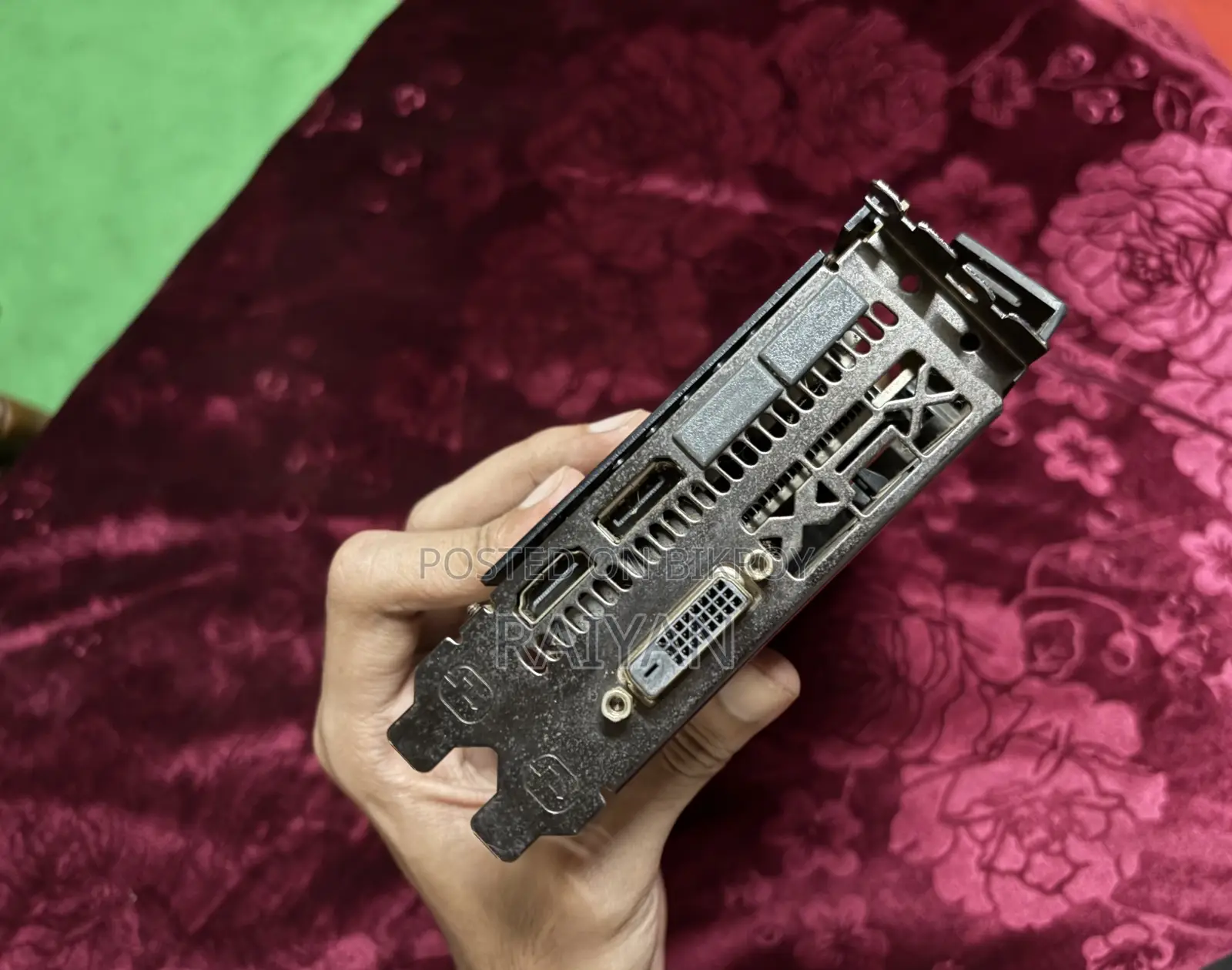Used XFX RX 570 8gb Vram Graphics Card for Sale