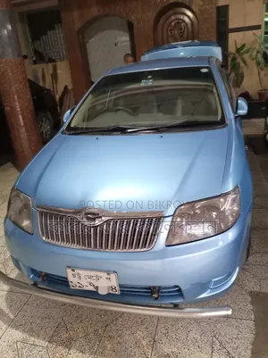 টয়োটা করোলা ২০০৪ নীল