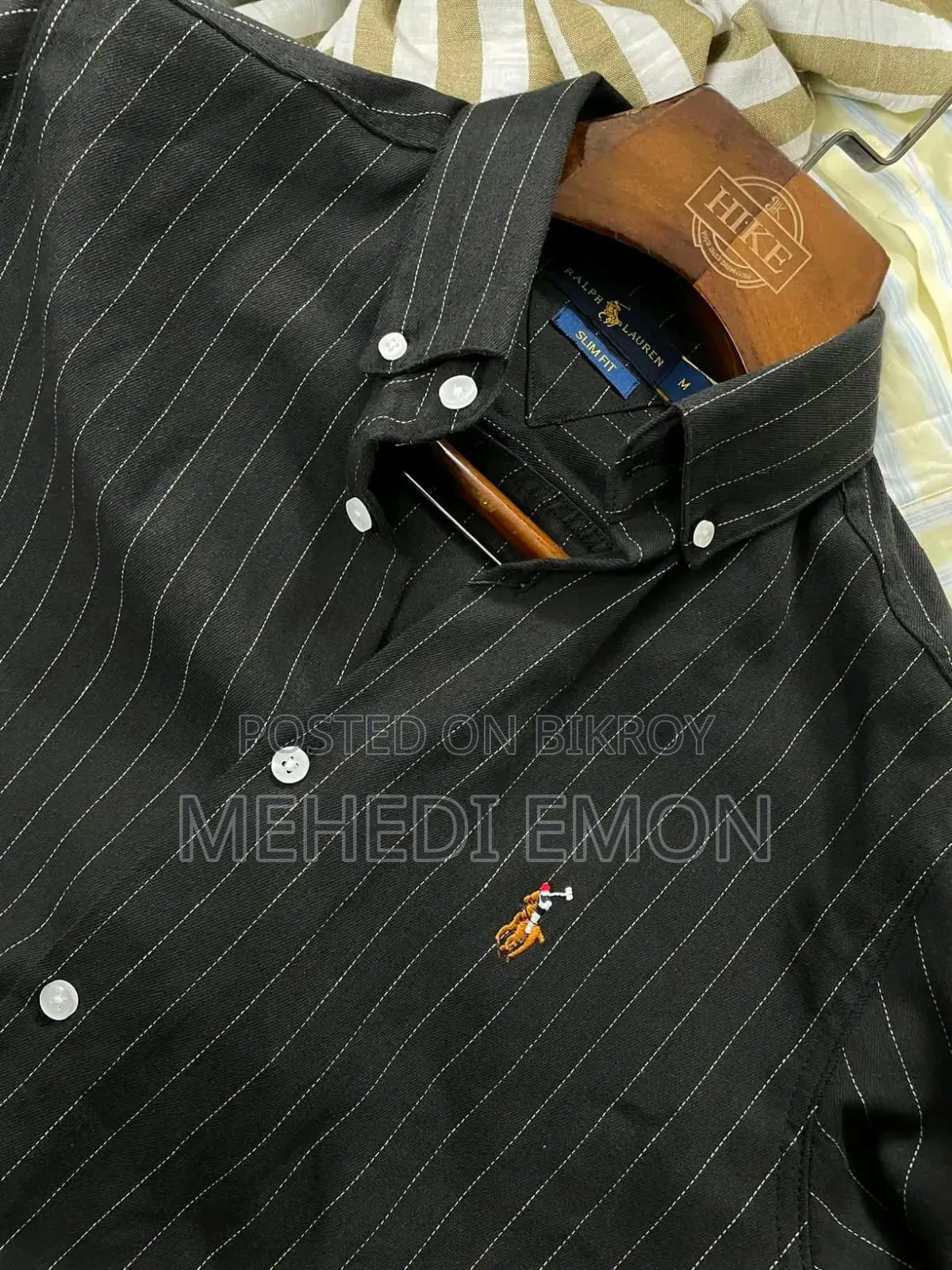 Men's Formal/Casual Shirt - New/Good Condition.