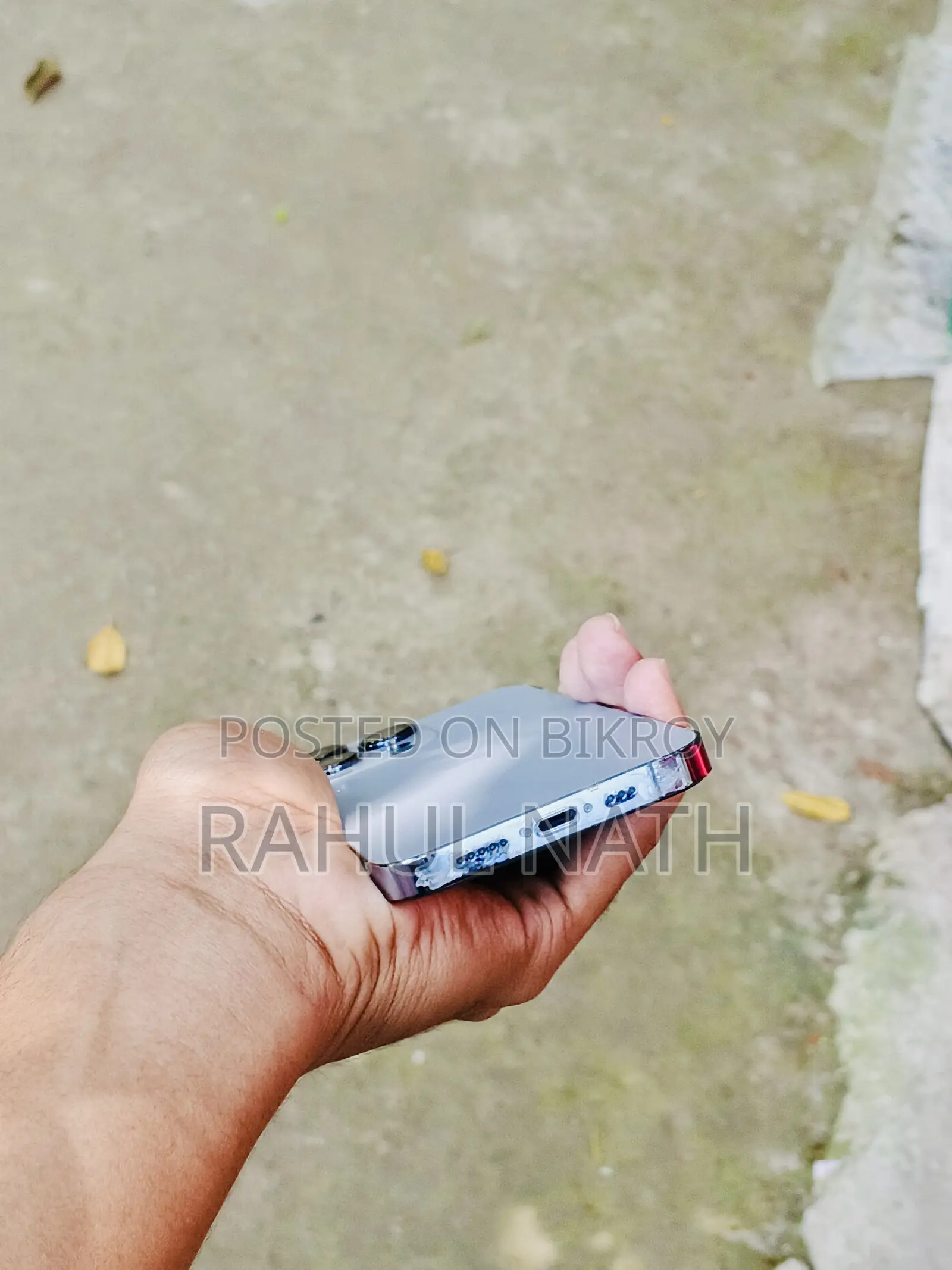 অ্যাপল আইফোন ১৩ প্রো ২৫৬ জিবি ব্লু