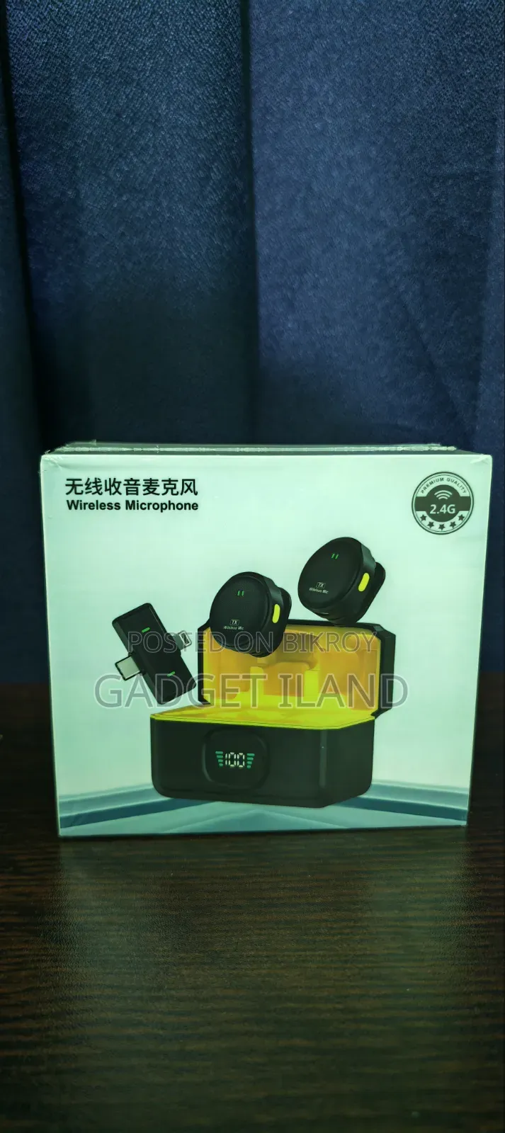 Wireless Microphone Q9, Clip System, Noise Reduced