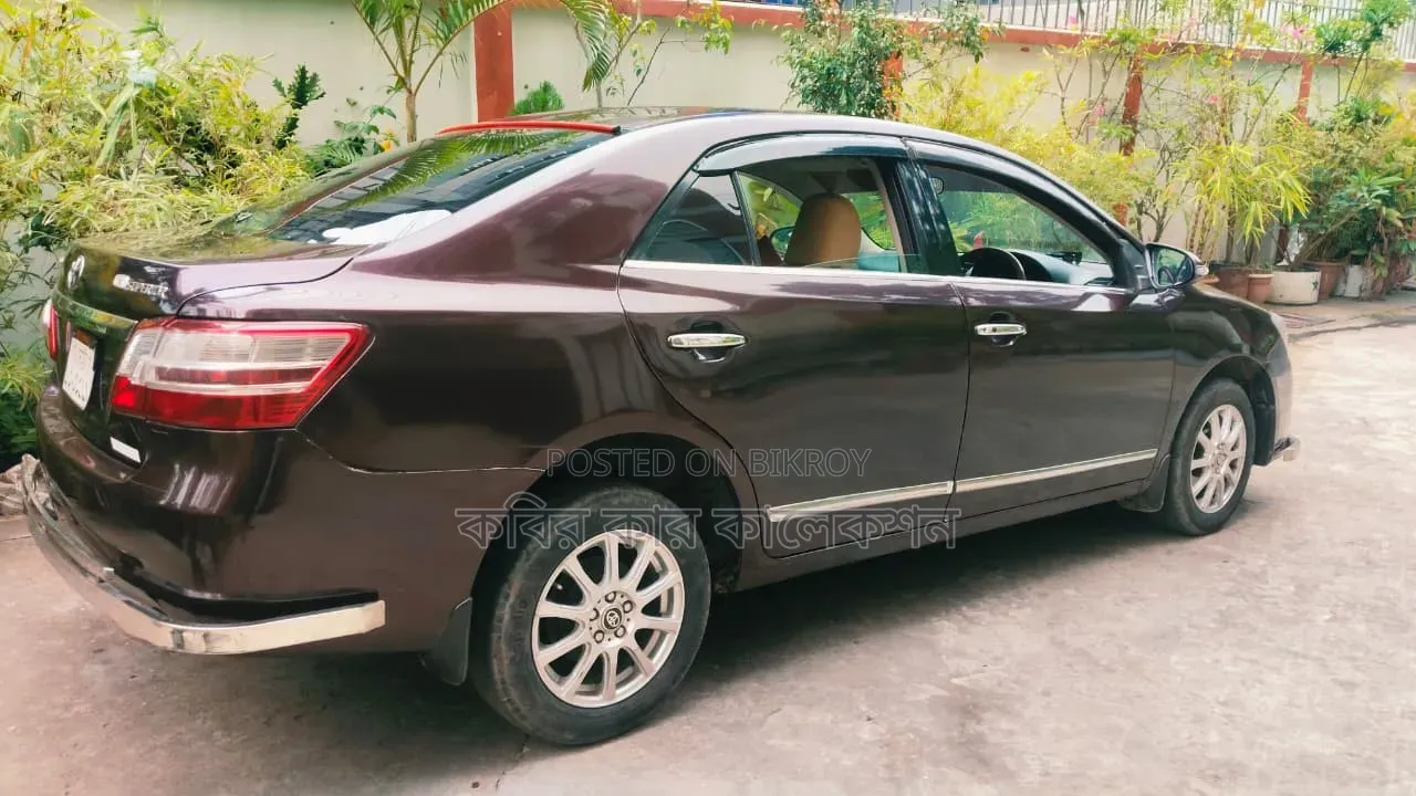 Toyota Premio 2010 Maroon