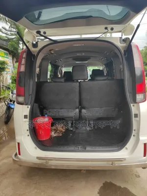 Toyota Noah 2014 White