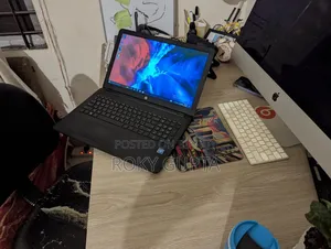 Laptop HP 15s 4gb Intel Celeron HDD 500gb