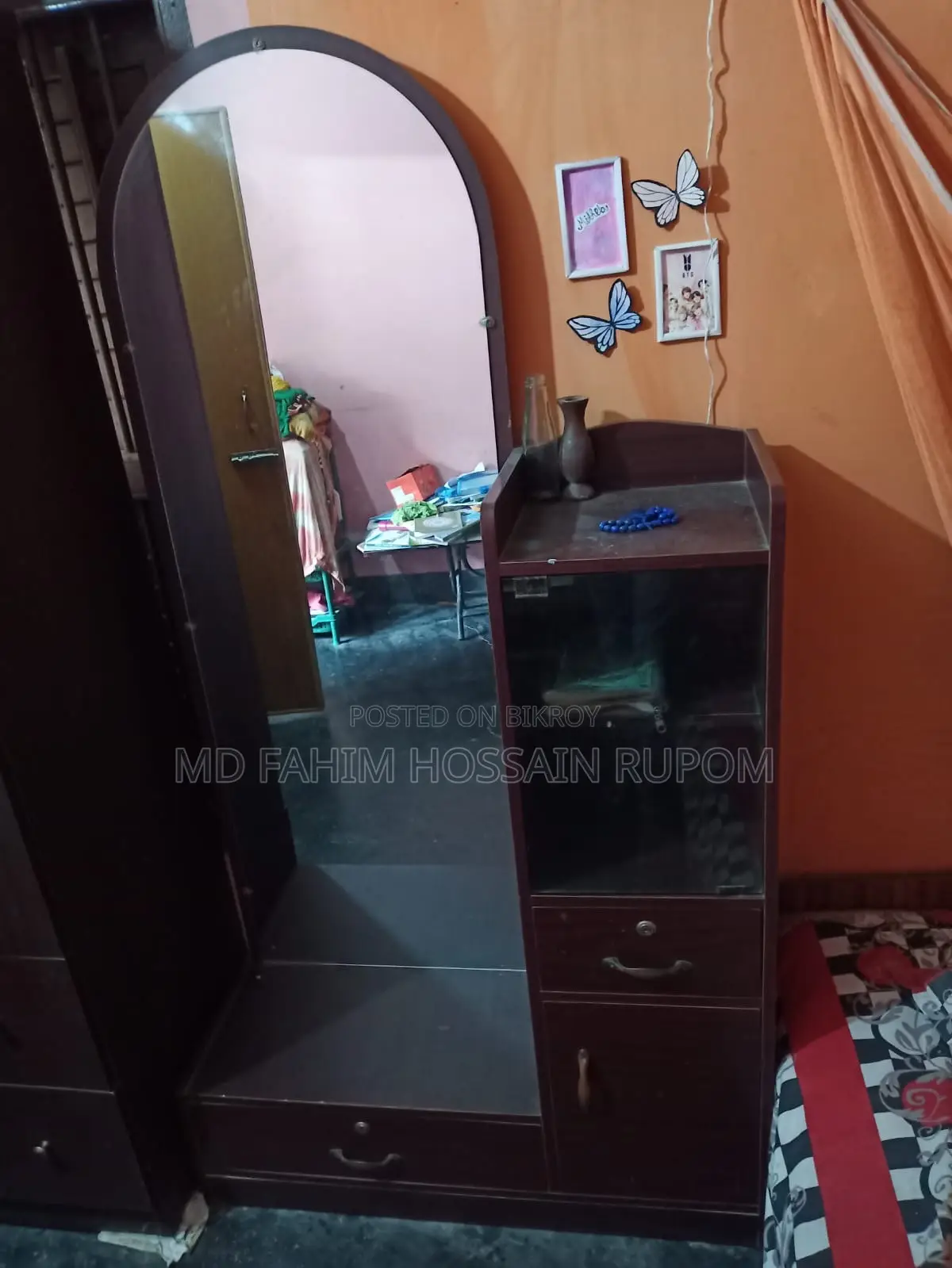 Dressing Table