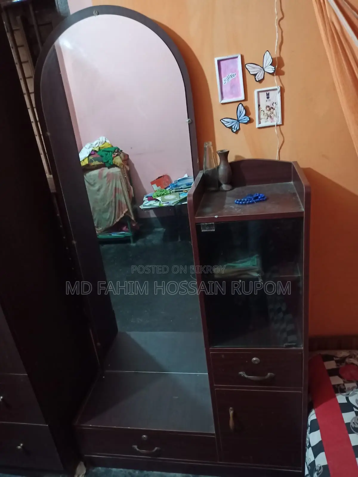 Dressing Table