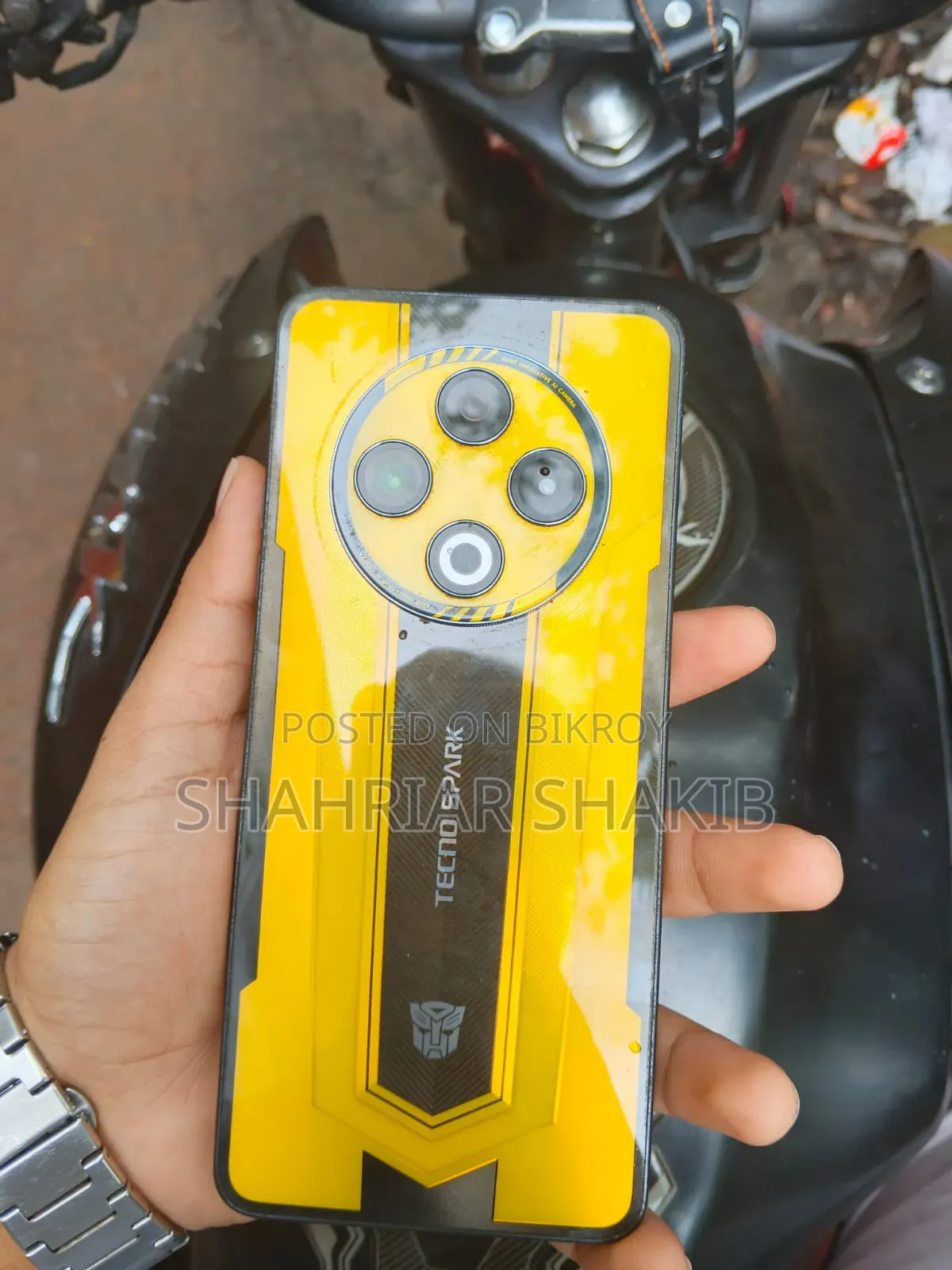 টেকনো স্পার্ক ৩০ ১২৮ জিবি ইয়েলো