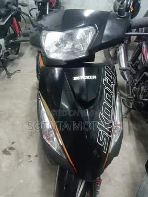 রানার স্কুটি-১১০ ২০২২ ব্ল্যাক