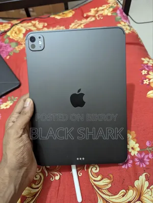 Apple iPad Pro 11 (2025) 256 GB Black